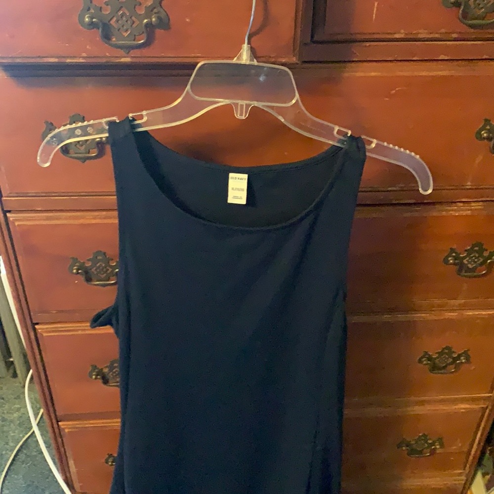 Old Navy ladies navy blue sleeveless dress